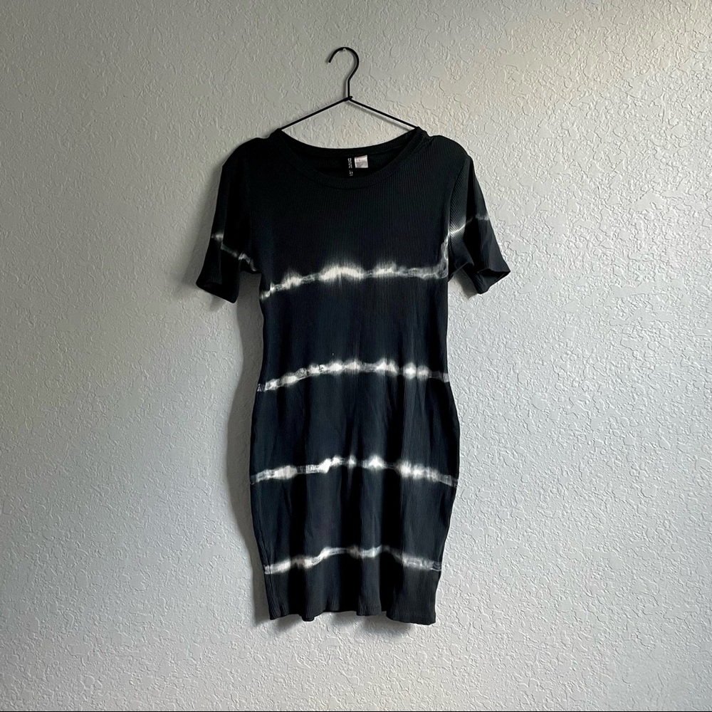 H&M Tie Dye Fitted Dress